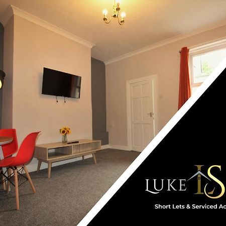 Luke Stays - Nicholson Terrace Killingworth Экстерьер фото